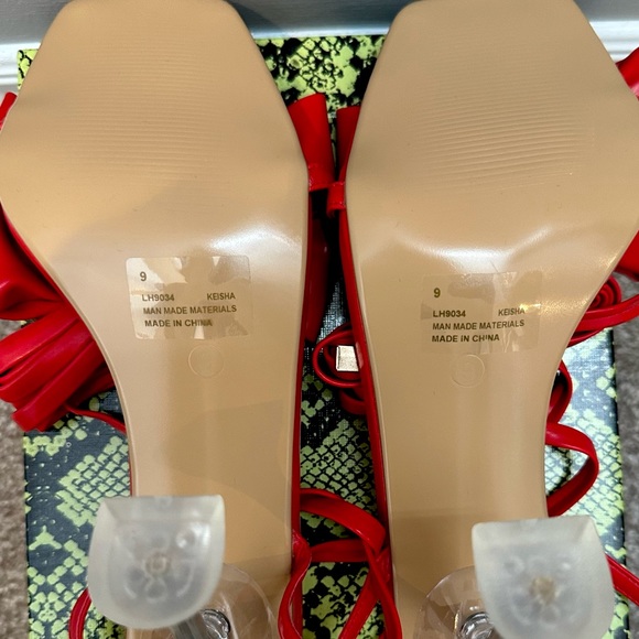 Dolls Kill Red Bow Ankle Wrap Heels Sz. 9 NWT - Picture 8 of 10